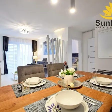 Sunflowers Apartament Leo Grey W Kolobrzegu